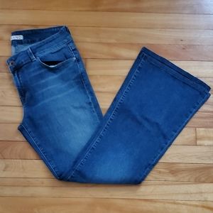 J Brand Love Story Low-rise Flared Jeans, Size 31, EUC